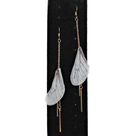 Statement Earrings Fairy Wings Gold Tone Magic - Picture 2 of 3